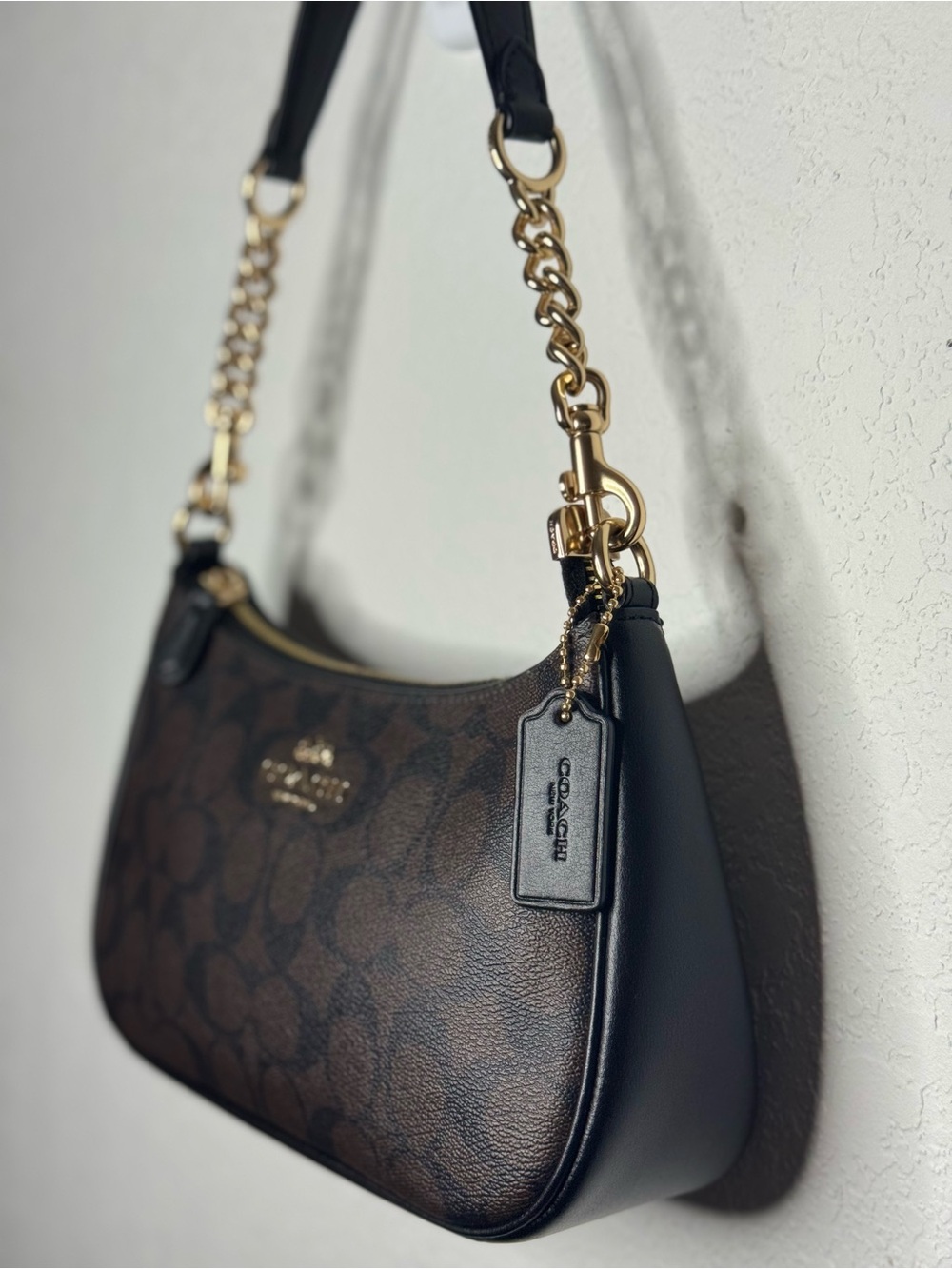 Coach Teri Shoulder Bag - Picture 3 of 4